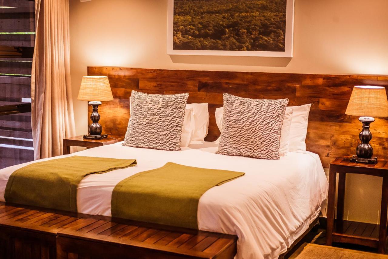 Bushveld Terrace Safari Hotel, Lodge & Spa Пхалаборва Экстерьер фото