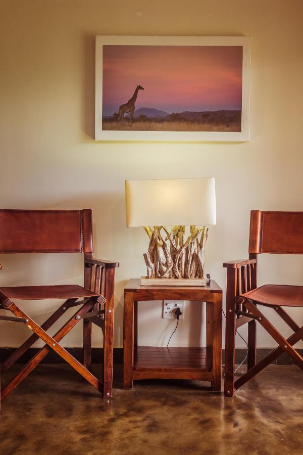 Bushveld Terrace Safari Hotel, Lodge & Spa Пхалаборва Экстерьер фото