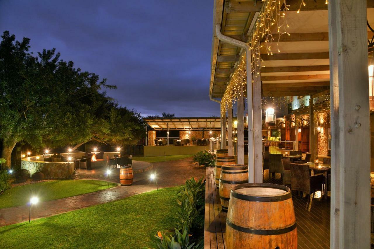 Bushveld Terrace Safari Hotel, Lodge & Spa Пхалаборва Экстерьер фото