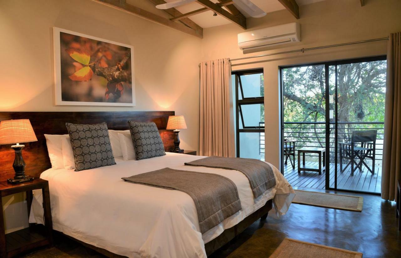 Bushveld Terrace Safari Hotel, Lodge & Spa Пхалаборва Экстерьер фото