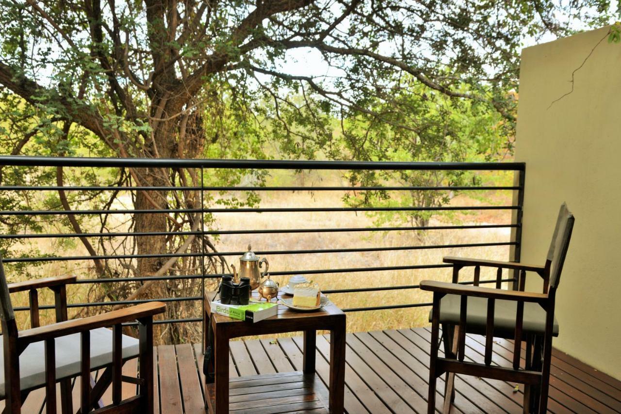 Bushveld Terrace Safari Hotel, Lodge & Spa Пхалаборва Экстерьер фото