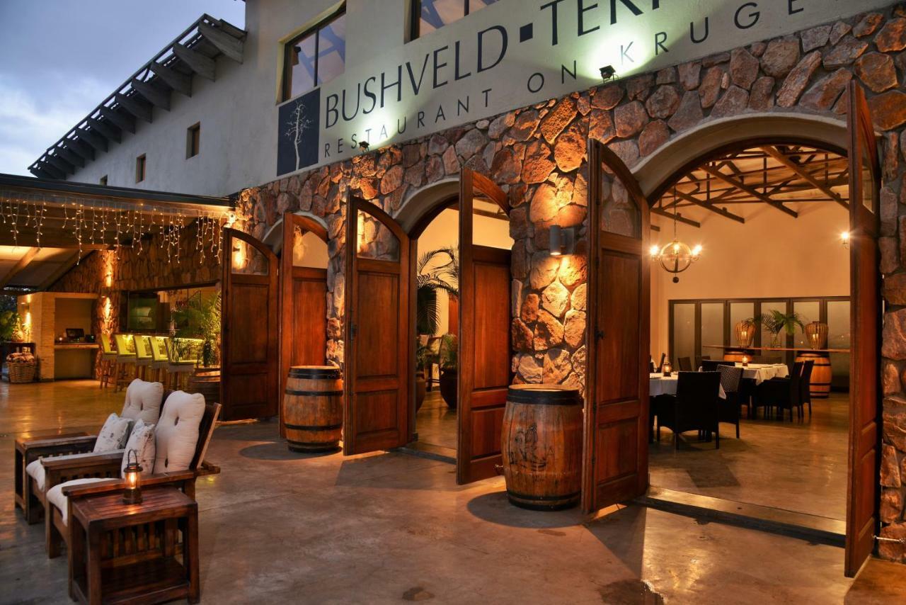 Bushveld Terrace Safari Hotel, Lodge & Spa Пхалаборва Экстерьер фото